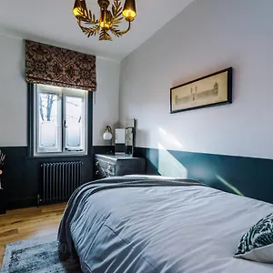 Holiday home Casa By Grace: Luxury 4-bed For Groups, Windsor