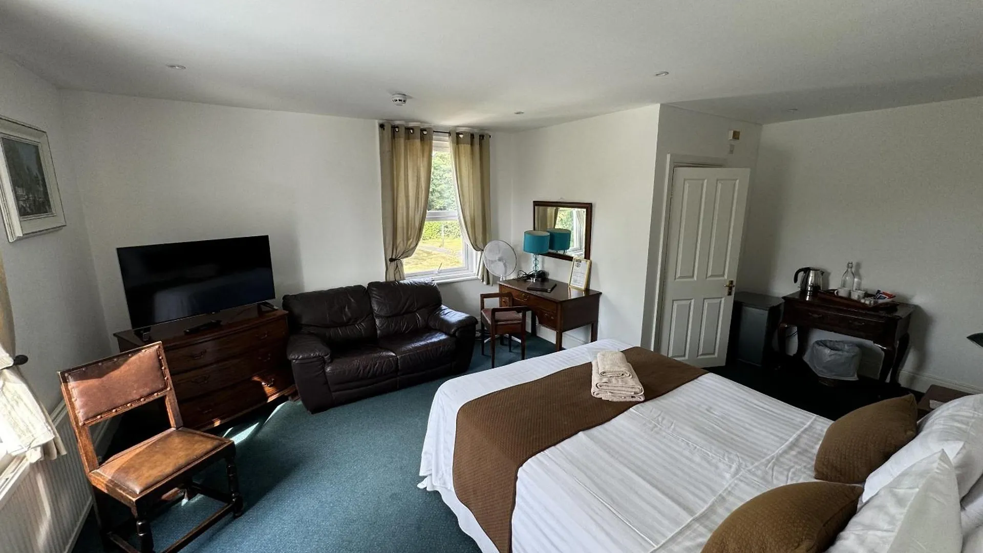 Hookwood Lodge London Gatwick Horley